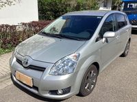 Gebraucht Toyota Corolla Verso Team 129 PS (94 kW) 2009 Silber Van / Kleinbus