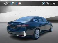 Gebraucht BMW 520 Sport Line 197 PS (144 kW) 2025 Sophistograu brillanteffekt me Limousine