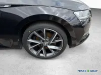 Gebraucht Skoda Superb SportLine 150 PS (110 kW) 2022 Blackmagicperleffekt Kombi