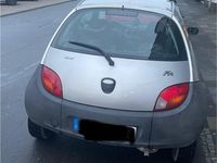 Second-hand Ford Ka 2004 Argintiu Hatchback