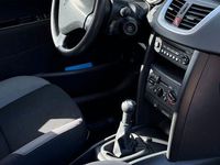 Gebraucht Peugeot 207 Filou 95 PS (69 kW) 2008 Schwarz Limousine