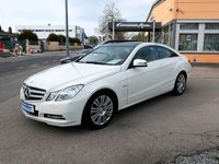 Gebraucht Mercedes E200 184 PS (135 kW) 2012 Weiß Coupé