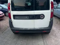 Gebraucht Fiat Doblò 101 PS (74 kW) 2010 Weiß Van / Kleinbus
