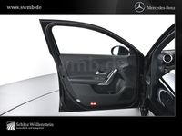 Gebraucht Mercedes A200 Progressive 163 PS (119 kW) 2025 Schwarz Limousine