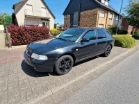 Gebraucht Audi A4 125 PS (91 kW) 1999 Schwarz Kombi