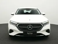 Usado Mercedes E200 Avantgarde 204 CV (150 kW) 2023 Blanco Berlina