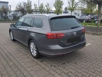 Gebraucht VW Passat Highline 190 PS (139 kW) 2015 Grau Kombi