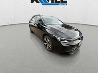 Gebraucht VW Golf VIII Style 150 PS (110 kW) 2024 Grenadillschwarz Kombi