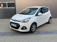 Gebraucht Hyundai i10 87 PS (63 kW) 2014 Weiß Kleinwagen