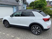 Gebraucht VW T-Roc Move 150 PS (110 kW) 2024 Weiß SUV