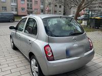Gebraucht Nissan Micra 81 PS (59 kW) 2005 Silber Kleinwagen