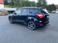 Gebraucht Ford Kuga Vignale 182 PS (133 kW) 2017 Shadow black SUV