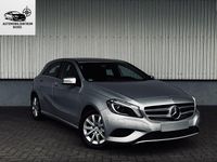 Gebraucht Mercedes A180 109 PS (80 kW) 2015 Silber Limousine