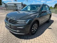 Gebraucht VW Tiguan Life 150 PS (110 kW) 2023 Uranograu SUV