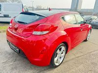 Gebraucht Hyundai Veloster Style 140 PS (102 kW) 2012 Rot Kleinwagen