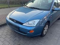 Gebraucht Ford Focus 75 PS (55 kW) 2001 Kleinwagen