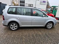 Gebraucht VW Touran 140 PS (102 kW) 2006 Silber Van / Kleinbus