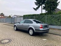 Gebraucht VW Passat 130 PS (95 kW) 2004 Limousine