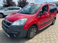 Gebraucht Peugeot Partner Tepee Outdoor 120 PS (88 kW) 2015 Rot Van / Kleinbus
