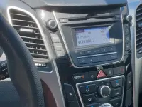Gebraucht Hyundai i30 100 PS (73 kW) 2013 Braun Limousine
