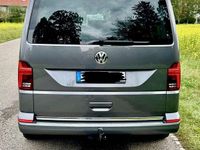 Gebraucht VW Multivan Generation Six 150 PS (110 kW) 2021 Grau Van