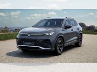 Neu VW Tiguan R-line 150 PS (110 kW) 2025 Grau (uranograu) SUV