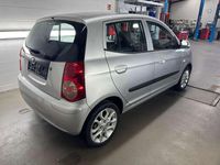 Gebraucht Kia Picanto Vision 65 PS (47 kW) 2011 Brilliantsilber met. Kleinwagen