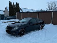 Gebraucht Mercedes C180 156 PS (114 kW) 2011 Schwarz Coupé