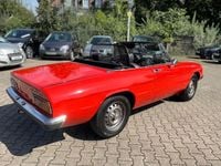 Gebraucht Alfa Romeo Spider 126 PS (92 kW) 1977 Rot Cabrio