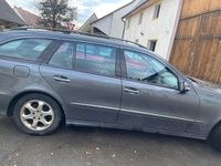 Gebraucht Mercedes E280 Avantgarde 231 PS (169 kW) 2005 Grau Kombi