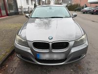 Gebraucht BMW 318 143 PS (105 kW) 2011 Limousine