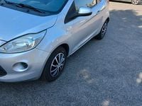 Gebraucht Ford Ka Titanium 69 PS (50 kW) 2010 Silber Kleinwagen