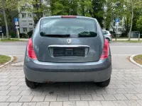 Gebraucht Lancia Ypsilon 95 PS (69 kW) 2004 Grau Kleinwagen