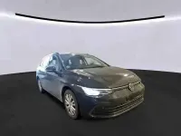 Gebraucht VW Golf VIII Life 150 PS (110 kW) 2022 Uranograu Kombi
