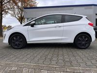 Gebraucht Ford Fiesta Trend 71 PS (52 kW) 2018 Weiß Kleinwagen