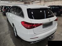 Gebraucht Mercedes C220 200 PS (147 kW) 2023 Weiß Kombi