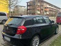 Gebraucht BMW 118 143 PS (105 kW) 2011 Schwarz Kleinwagen