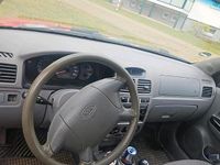 Gebraucht Kia Rio 105 PS (77 kW) 2002 Rot Kombi