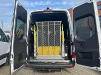 Używany Mercedes Sprinter 190 KM (139 kW) 2020 Biały Van