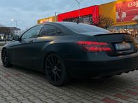 Gebraucht Mercedes E500 388 PS (285 kW) 2009 Grün Coupé