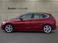 Gebraucht BMW 225 Active Tourer Luxury Line 136 PS (100 kW) 2016 Rot Van / Kleinbus