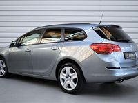 Gebraucht Opel Astra Design Edition 140 PS (102 kW) 2011 Silber Limousine
