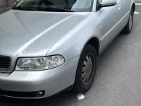 Gebraucht Audi A4 101 PS (74 kW) 2000 Silber Limousine