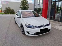 Gebraucht VW e-Golf 100 kW (136 PS) 2018 Weiß metallic Kleinwagen
