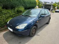 Gebraucht Ford Focus 101 PS (74 kW) 2003 Blau Limousine