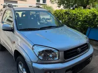 Gebraucht Toyota RAV4 150 PS (110 kW) 2001 Silber SUV