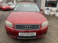 Gebraucht Audi A3 Attraction 102 PS (75 kW) 2004 Rot Limousine