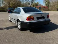 Gebraucht BMW 520 169 PS (124 kW) 2003 Silber Limousine