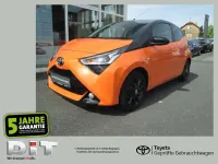 Gebraucht Toyota Aygo X-cite 72 PS (52 kW) 2019 Mandarine Kleinwagen