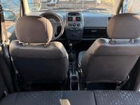 Second-hand Opel Agila 60 CP (44 kW) 2006 Alb Hatchback